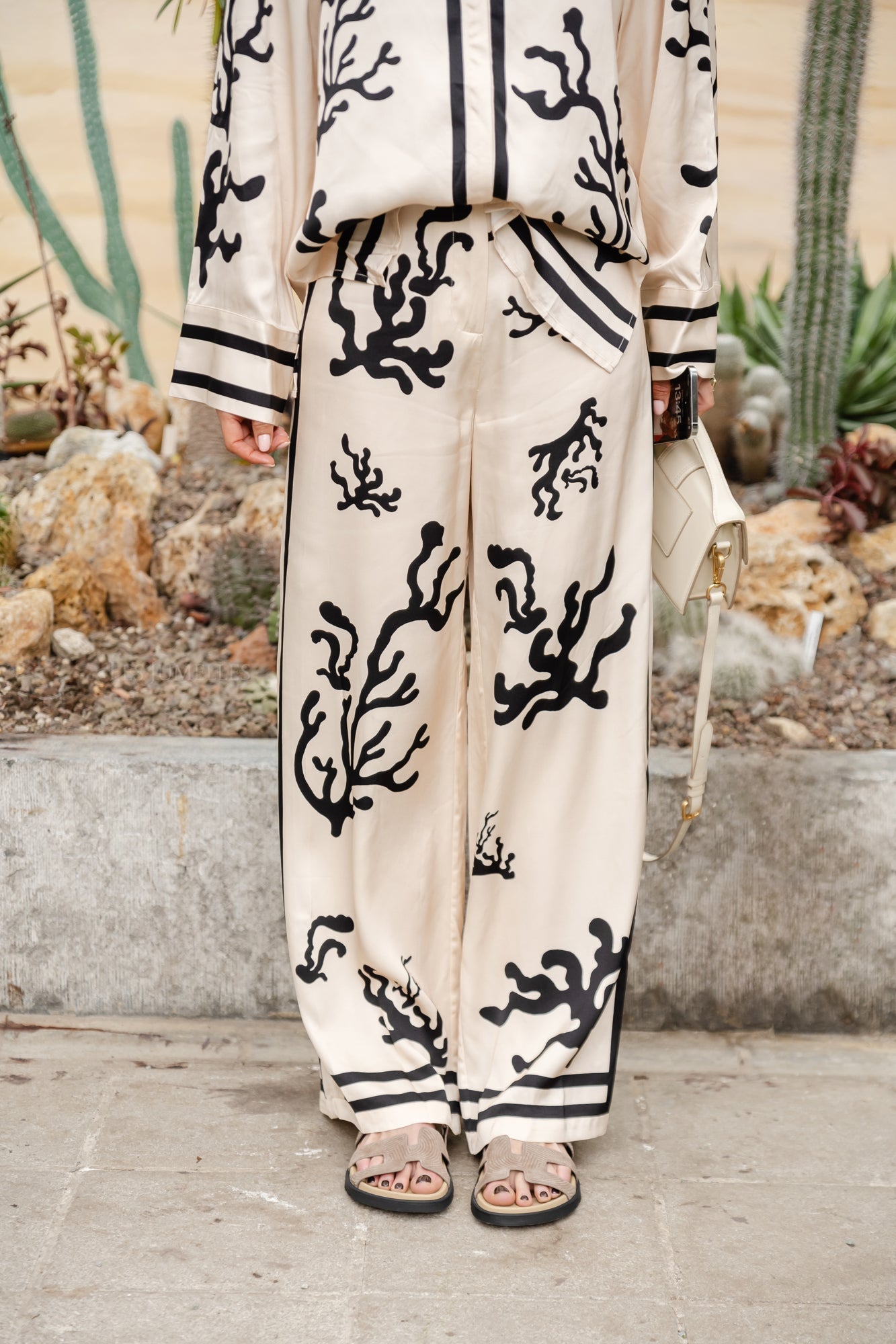 Thara | Conjunto elegante con estampado