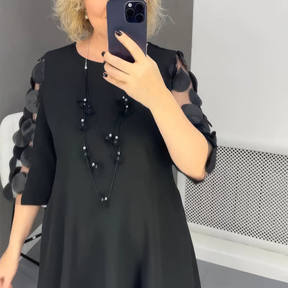 Evita | Vestido Suelto con Lunares Decorativos